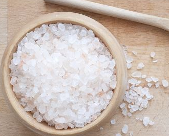 粗盐预防颈椎病